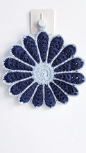 Presina a Fiore all'Uncinetto Blu e Azzurro - Sottopentola in Cotone
