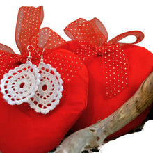 Orecchini in pizzo bianco all’uncinetto, stile romantico