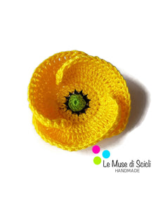 Spilla papavero giallo in cotone all'uncinetto, unisex e handmade