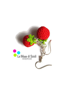 Boucles d'oreilles goutte de tomate rouge Amigurumi fait à la main au Crochet bijoux de nourriture végétale