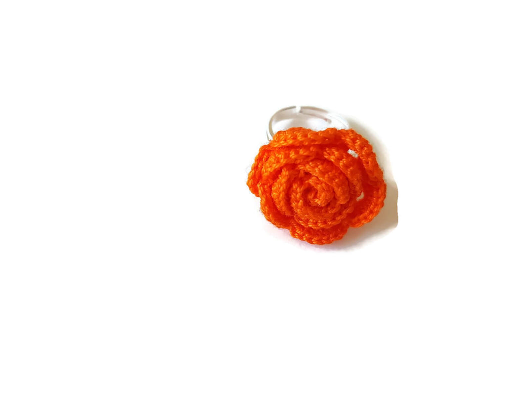 Orange ring rose 