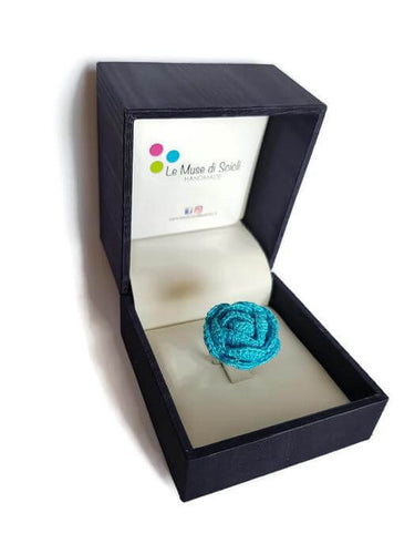 Turquoise ring rose