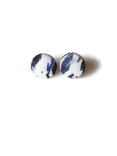 White tiger buttons stud earrings