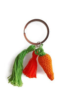 amigurumi carrot car keyring