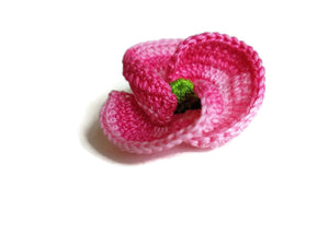 Spilla papavero rosa unisex in cotone sfumato all'uncinetto