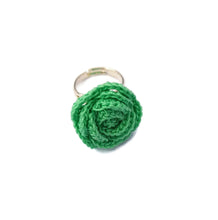 anello uncinetto a rosa verde acqua